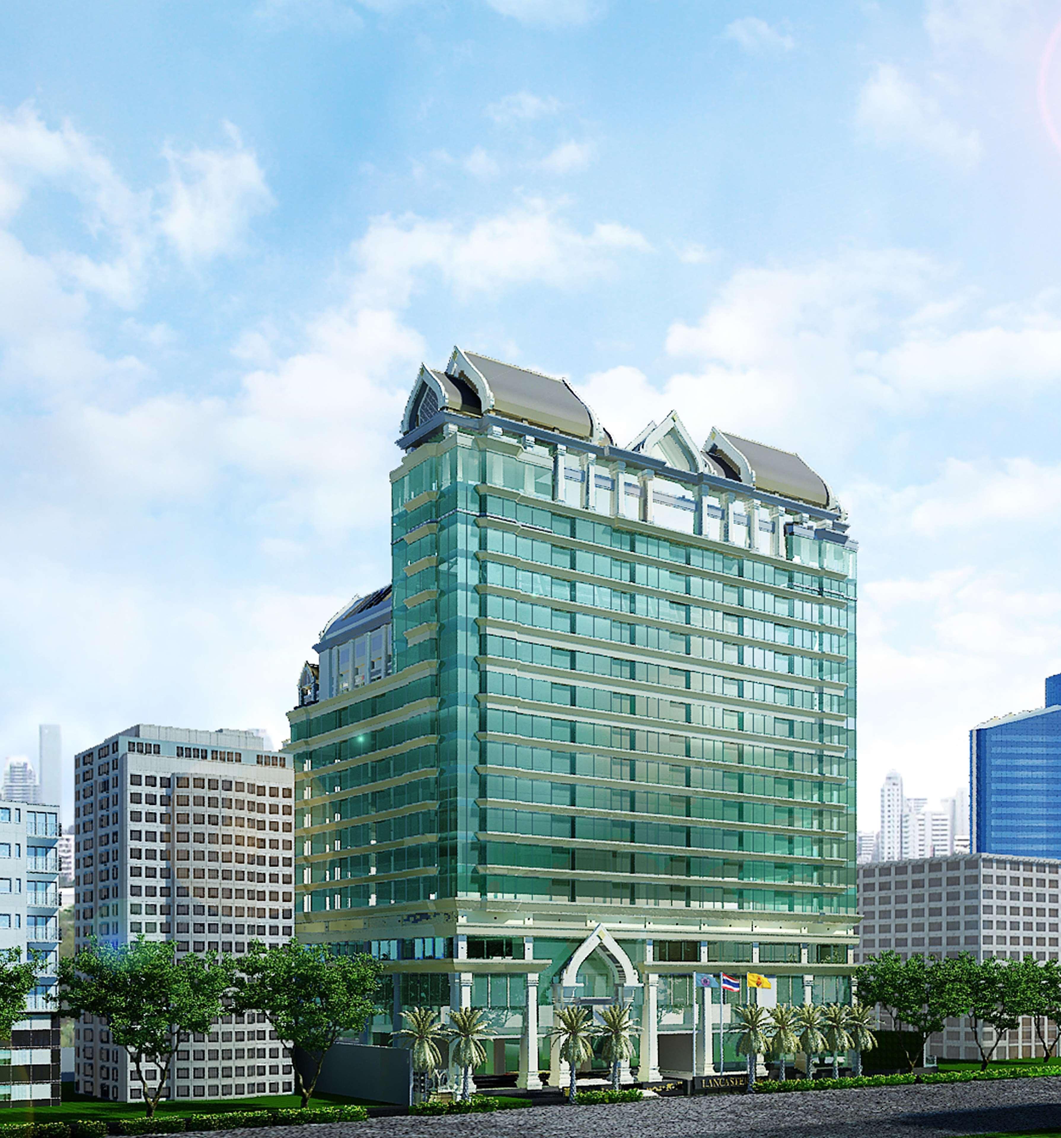 Lancaster Bangkok Hotel Екстериор снимка The building