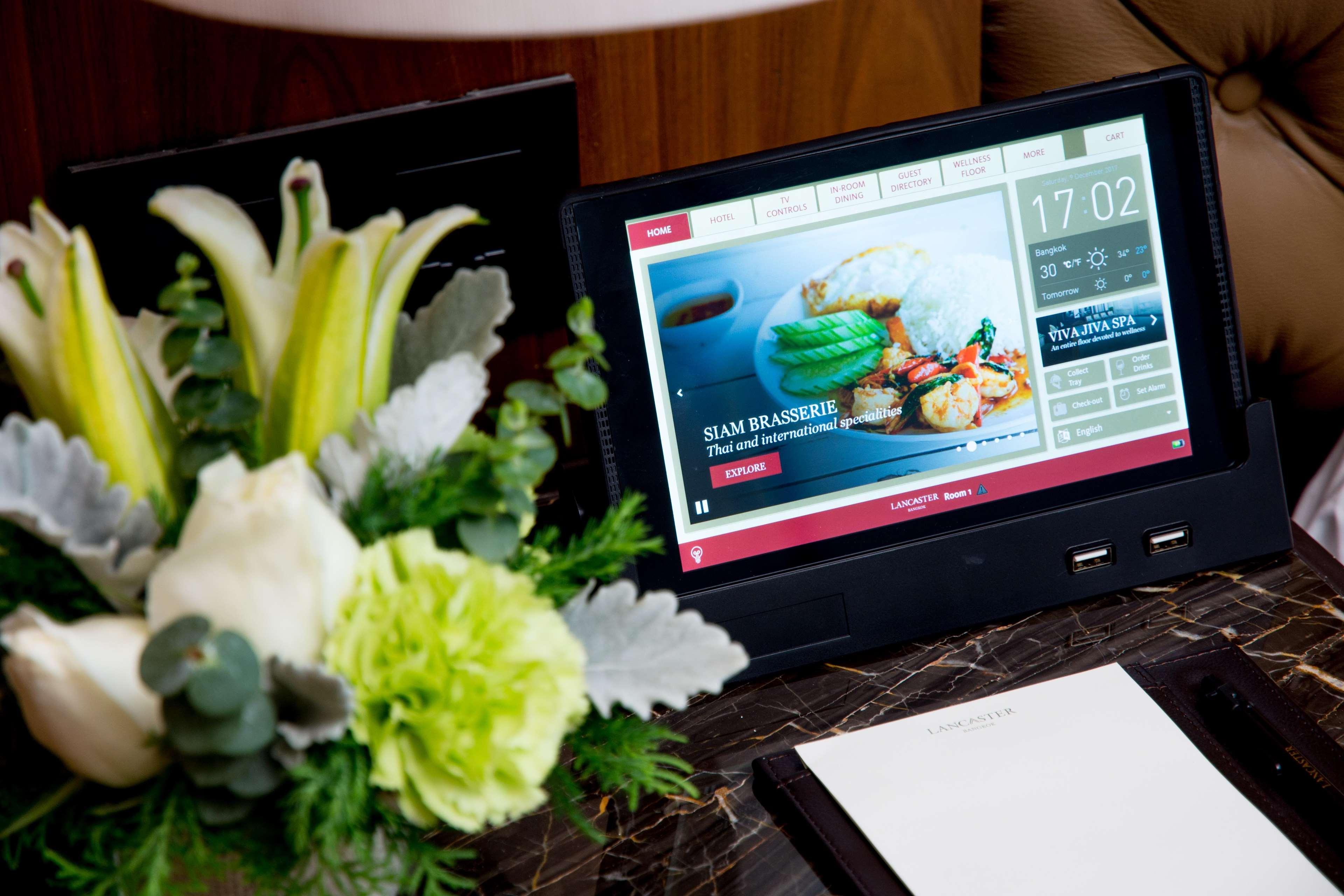 Lancaster Bangkok Hotel Екстериор снимка A tablet with a room service menu
