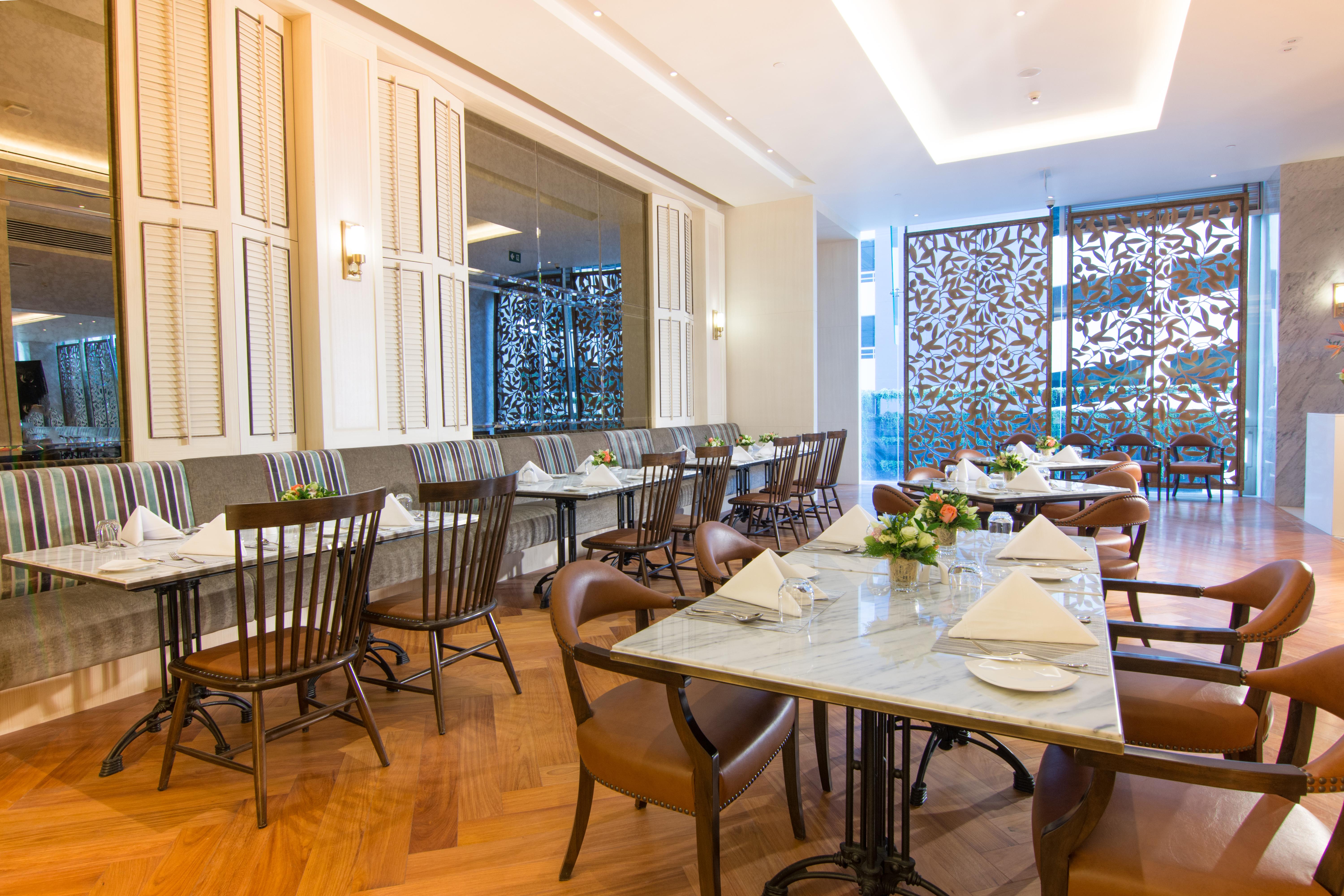 Lancaster Bangkok Hotel Екстериор снимка The restaurant
